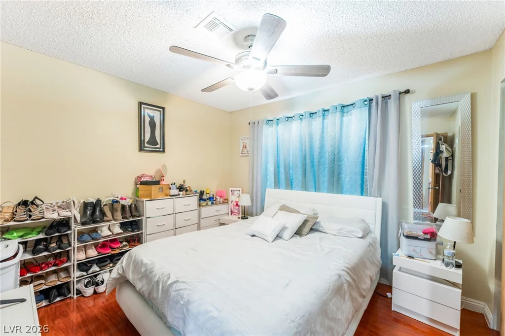 4708 Krissylouise, Las Vegas, NV 89121