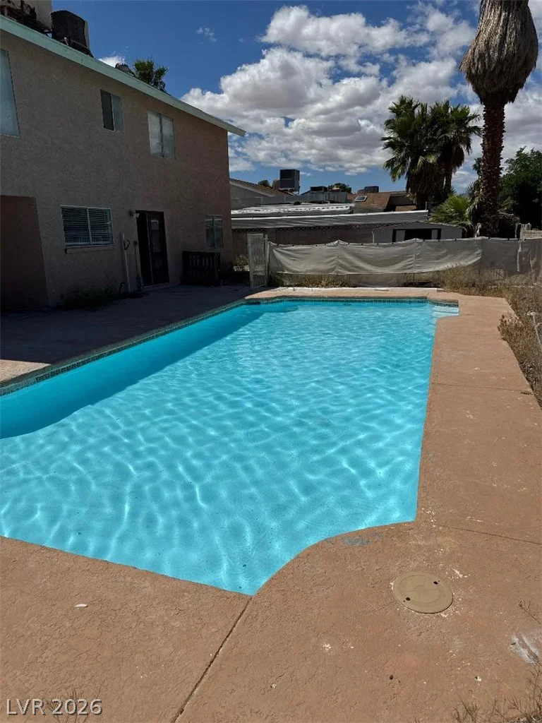 6192 La Palma, Las Vegas, NV 89118