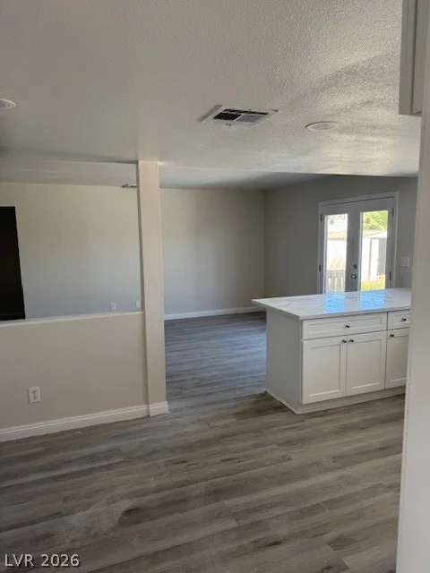 6192 La Palma, Las Vegas, NV 89118