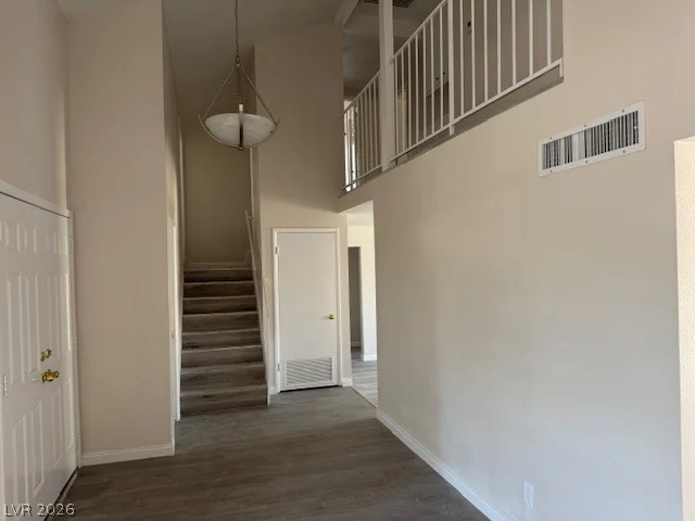 6192 La Palma, Las Vegas, NV 89118