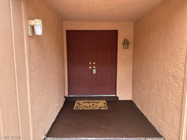 6192 La Palma, Las Vegas, NV 89118