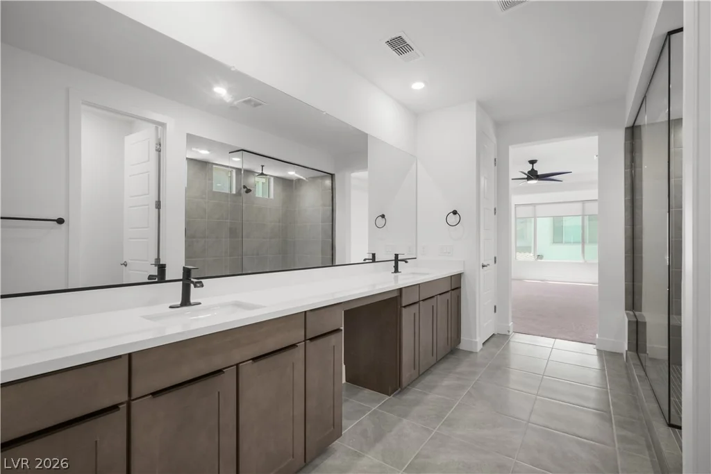 10851 Hanwicke Harbor, Las Vegas, NV 89166