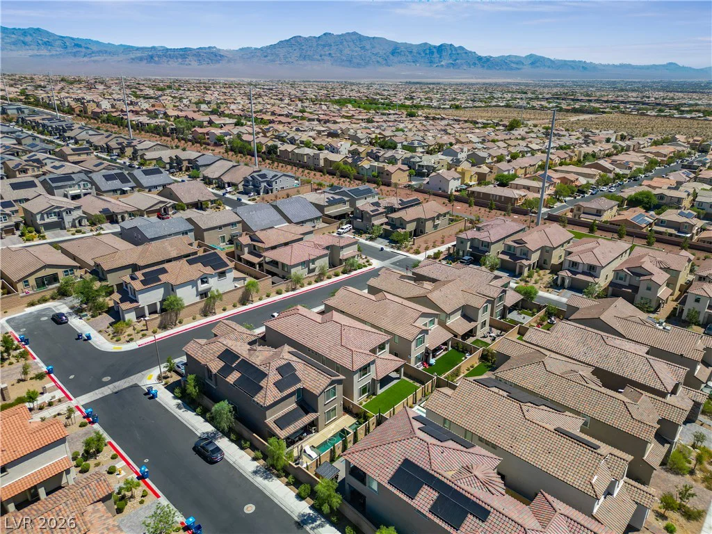 10851 Hanwicke Harbor, Las Vegas, NV 89166