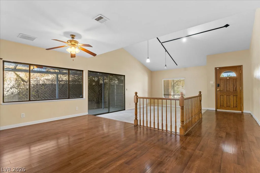 2729 McFall, Las Vegas, NV 89121