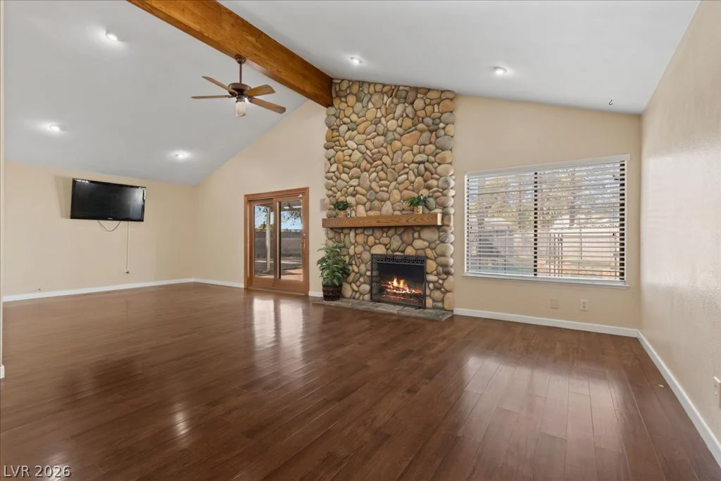 2729 McFall, Las Vegas, NV 89121