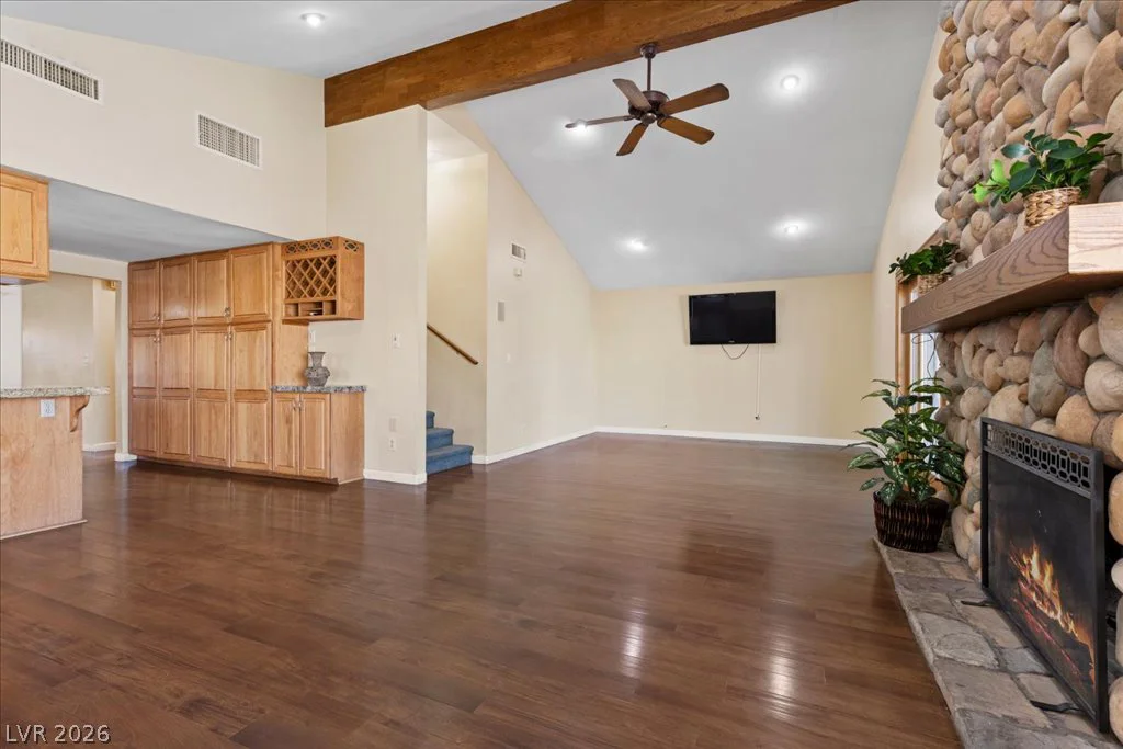 2729 McFall, Las Vegas, NV 89121