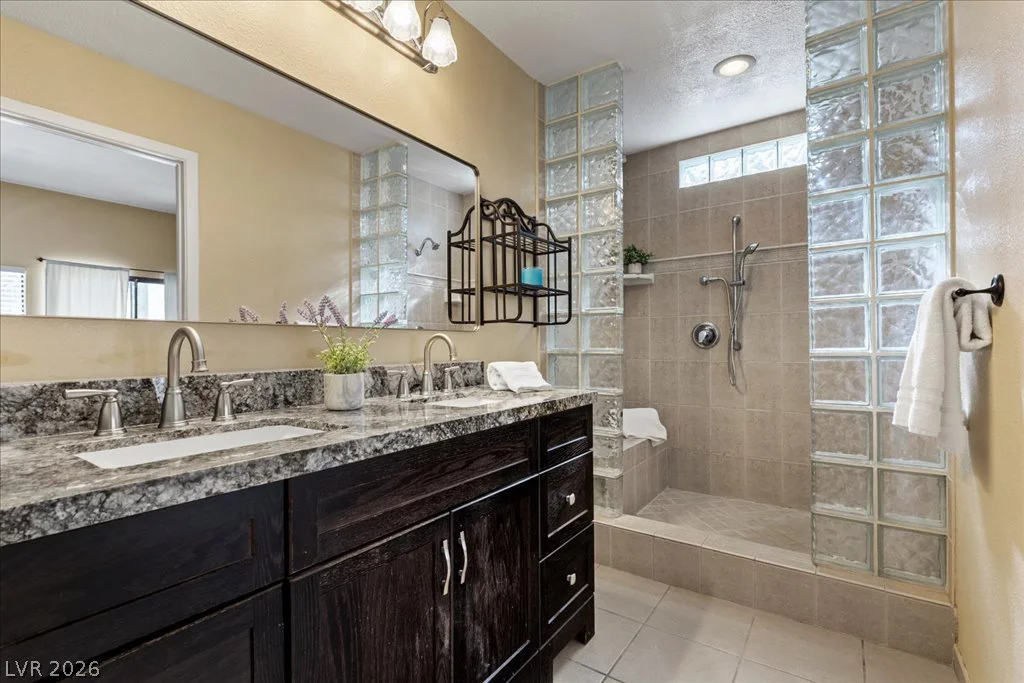 2729 McFall, Las Vegas, NV 89121