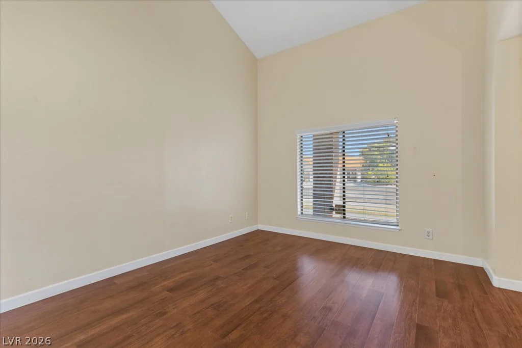 2729 McFall, Las Vegas, NV 89121