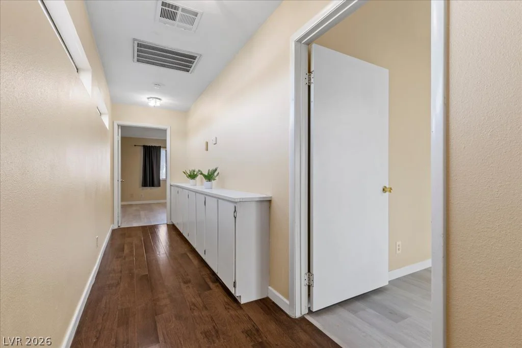 2729 McFall, Las Vegas, NV 89121