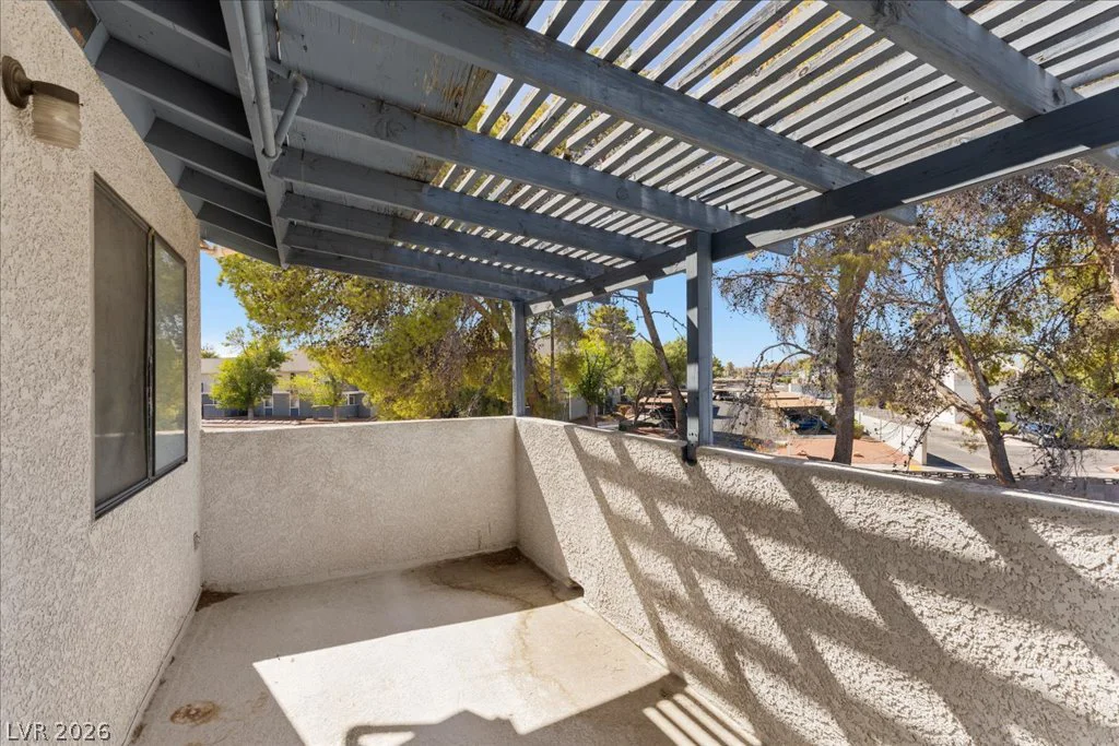 2729 McFall, Las Vegas, NV 89121