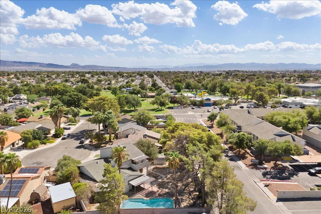 2729 McFall, Las Vegas, NV 89121