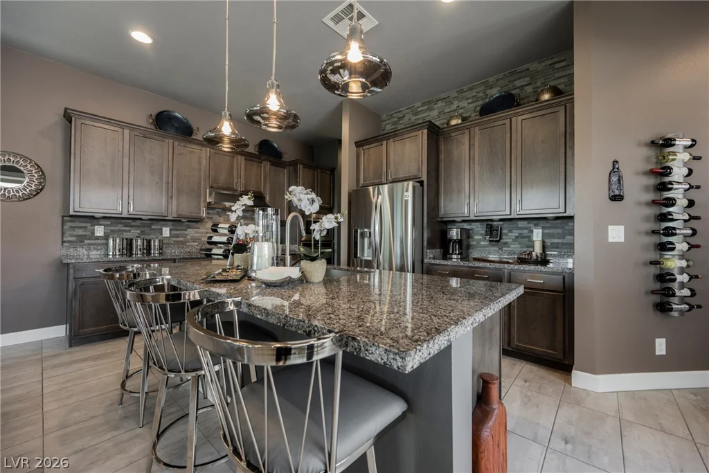 8947 Golden Crow, Las Vegas, NV 89148