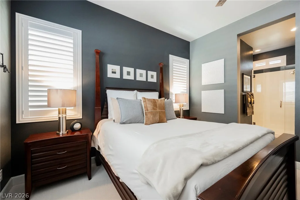 8947 Golden Crow, Las Vegas, NV 89148