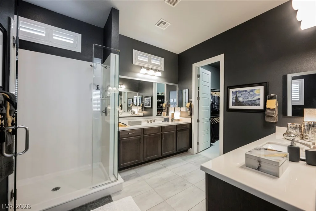 8947 Golden Crow, Las Vegas, NV 89148