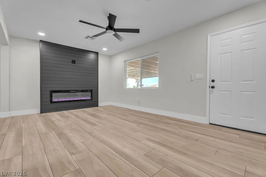 472 National, Henderson, NV 89015