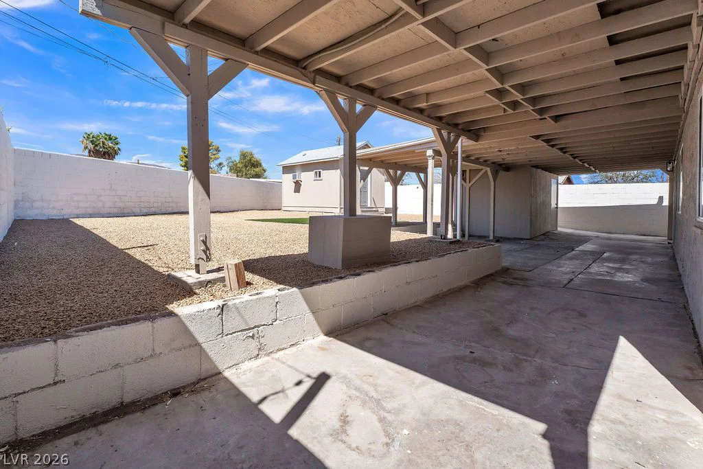 472 National, Henderson, NV 89015