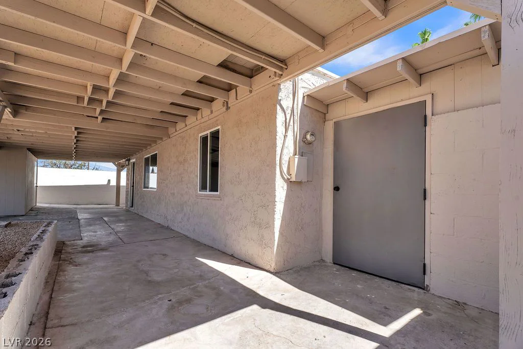 472 National, Henderson, NV 89015