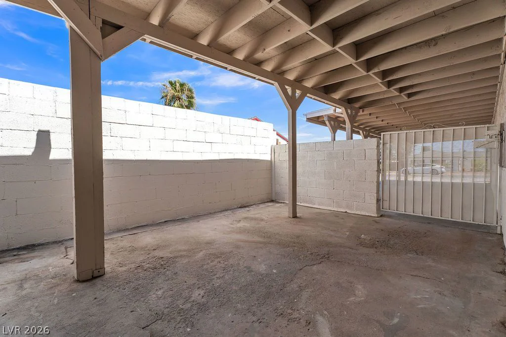 472 National, Henderson, NV 89015