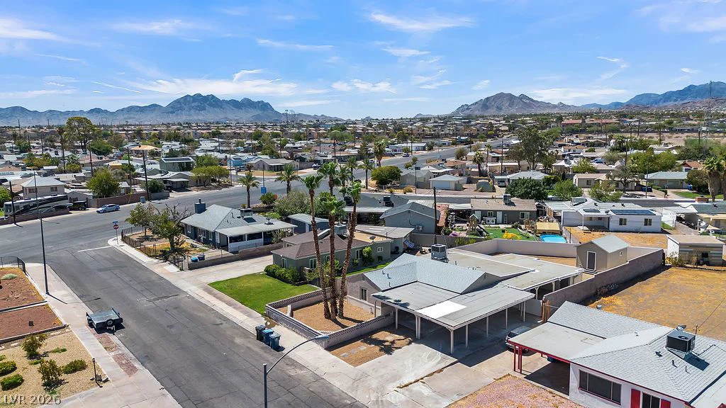 472 National, Henderson, NV 89015