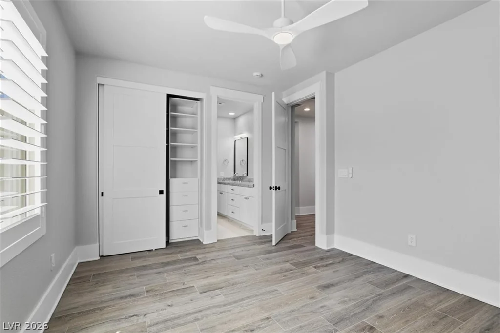 1939 Orchard Mist, Las Vegas, NV 89135