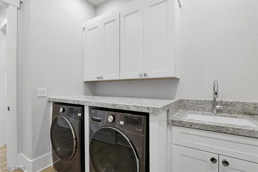 1939 Orchard Mist, Las Vegas, NV 89135