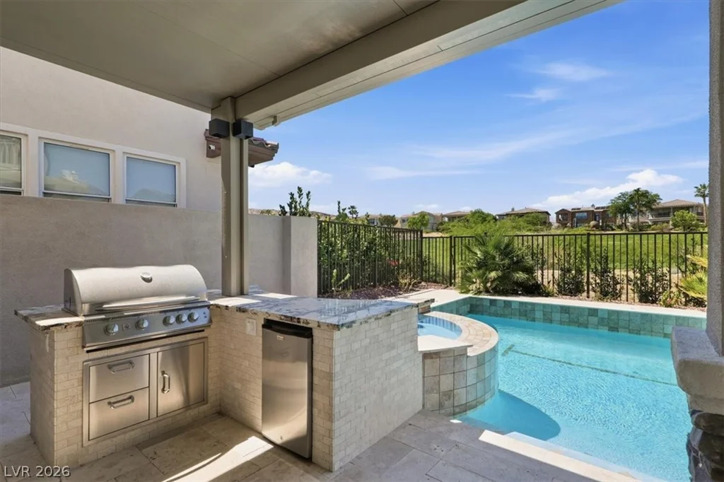 1939 Orchard Mist, Las Vegas, NV 89135