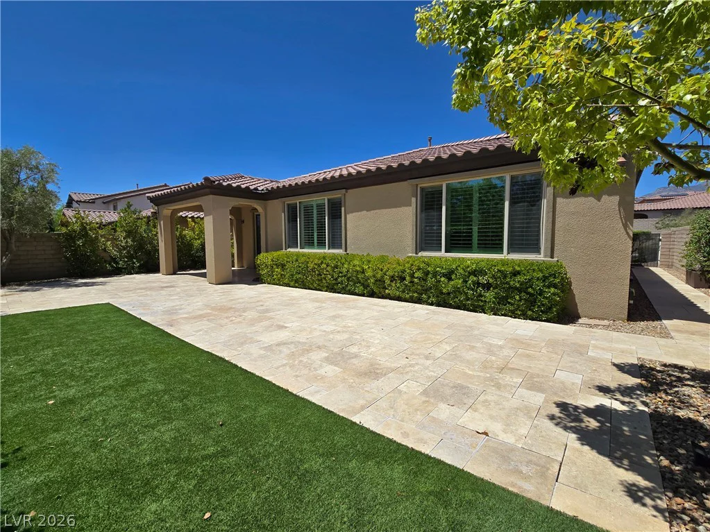 530 Hunter Flat, Las Vegas, NV 89138