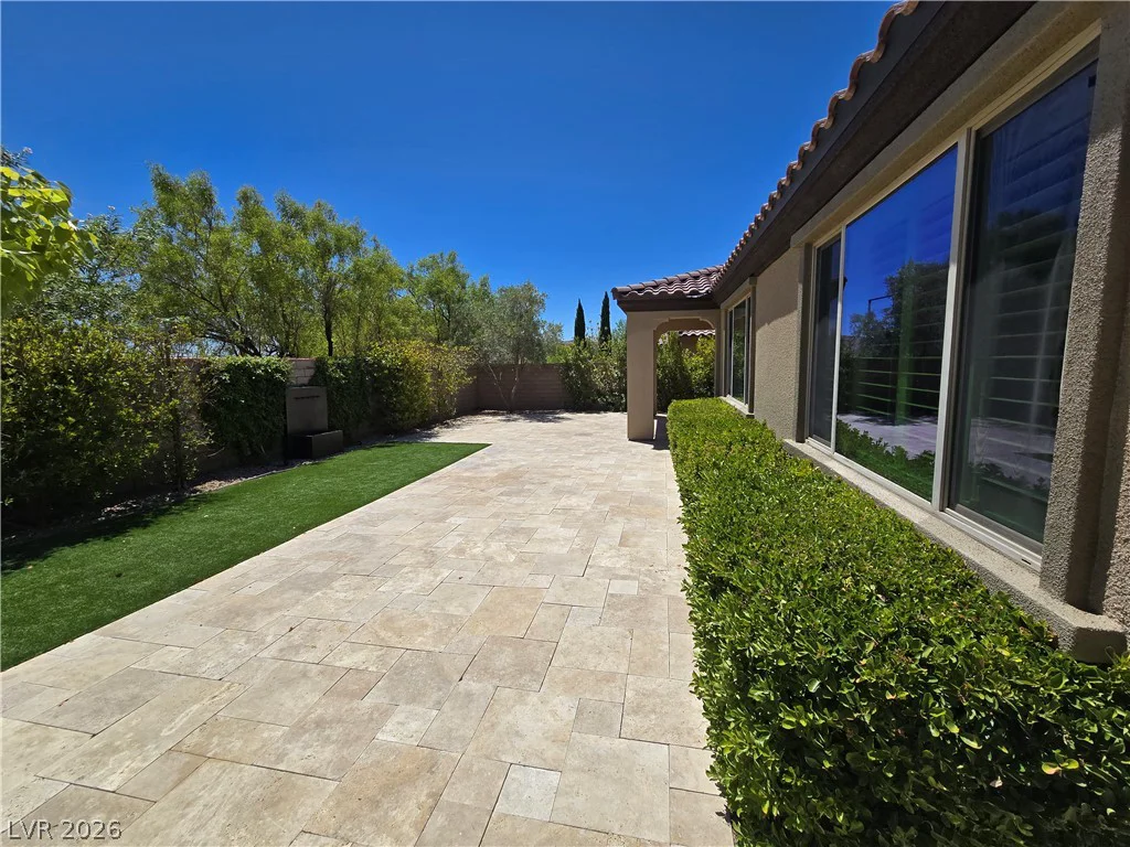 530 Hunter Flat, Las Vegas, NV 89138
