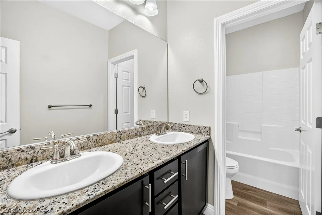 530 Hunter Flat, Las Vegas, NV 89138