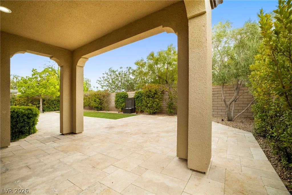 530 Hunter Flat, Las Vegas, NV 89138
