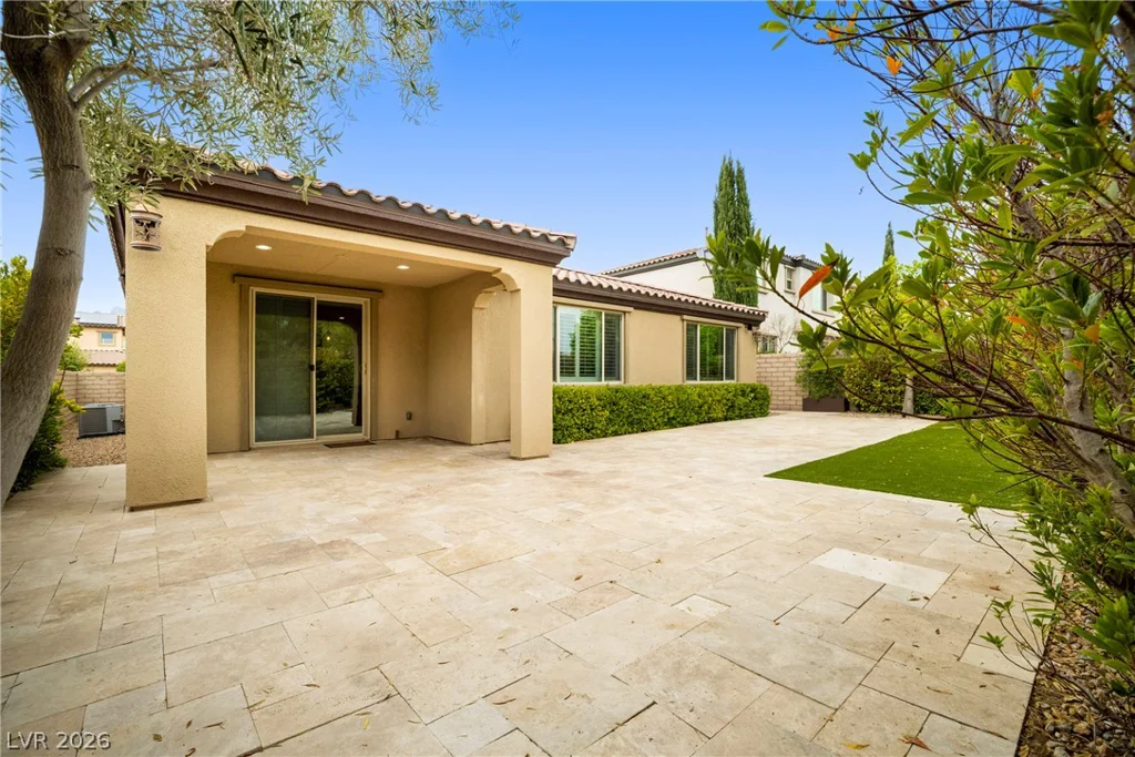 530 Hunter Flat, Las Vegas, NV 89138