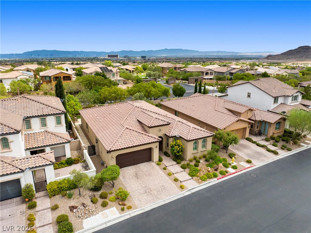 530 Hunter Flat, Las Vegas, NV 89138