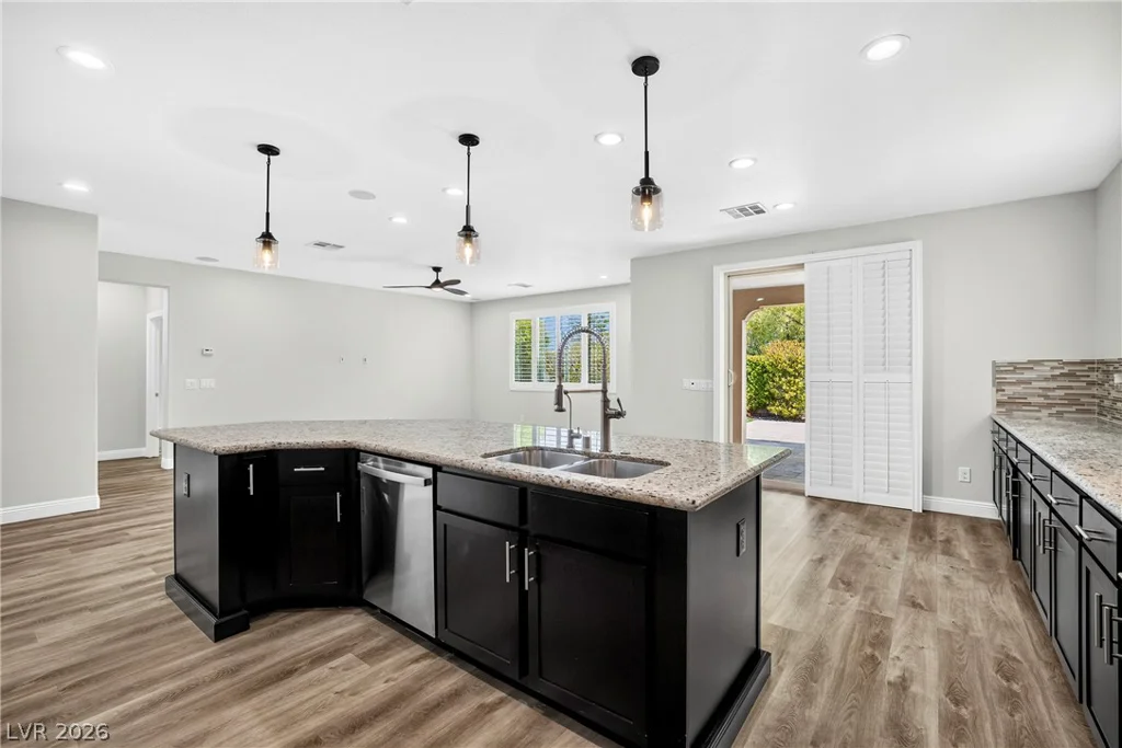 530 Hunter Flat, Las Vegas, NV 89138