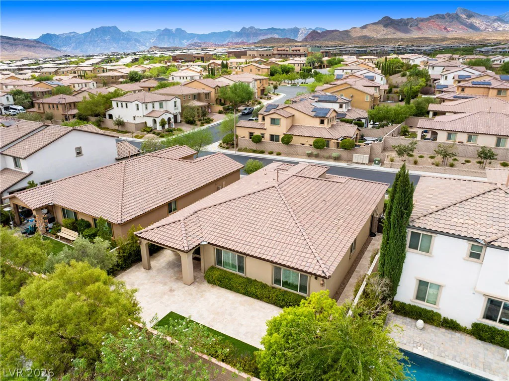 530 Hunter Flat, Las Vegas, NV 89138