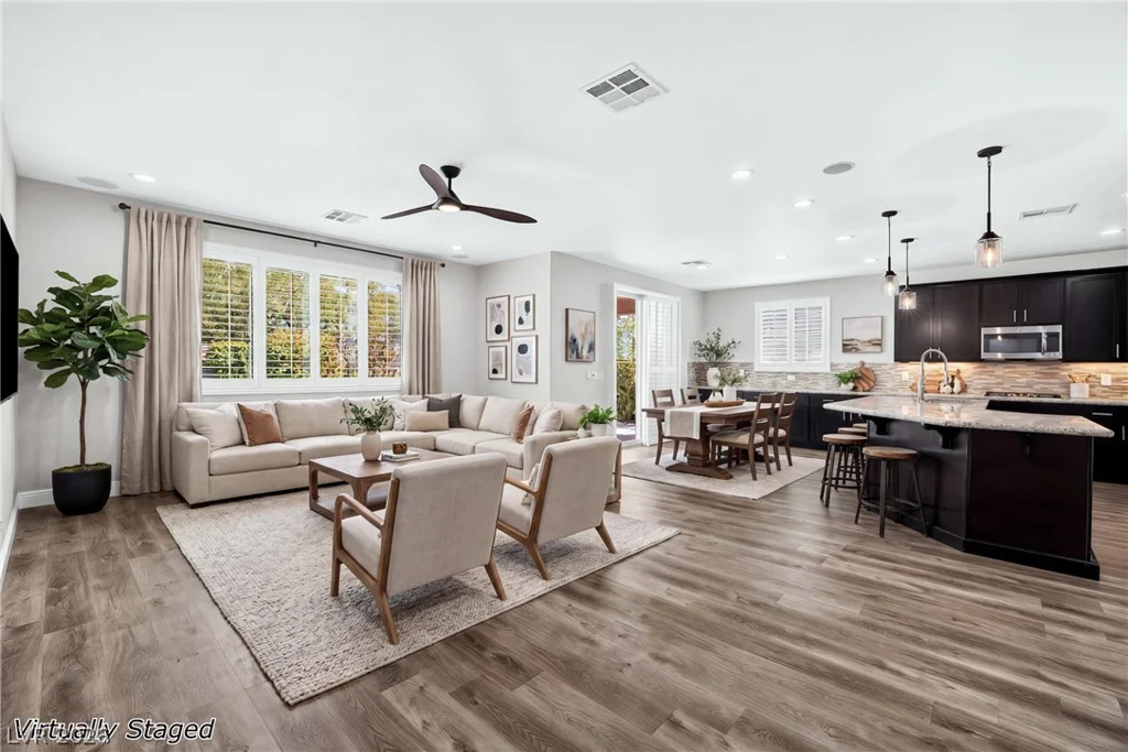 530 Hunter Flat, Las Vegas, NV 89138