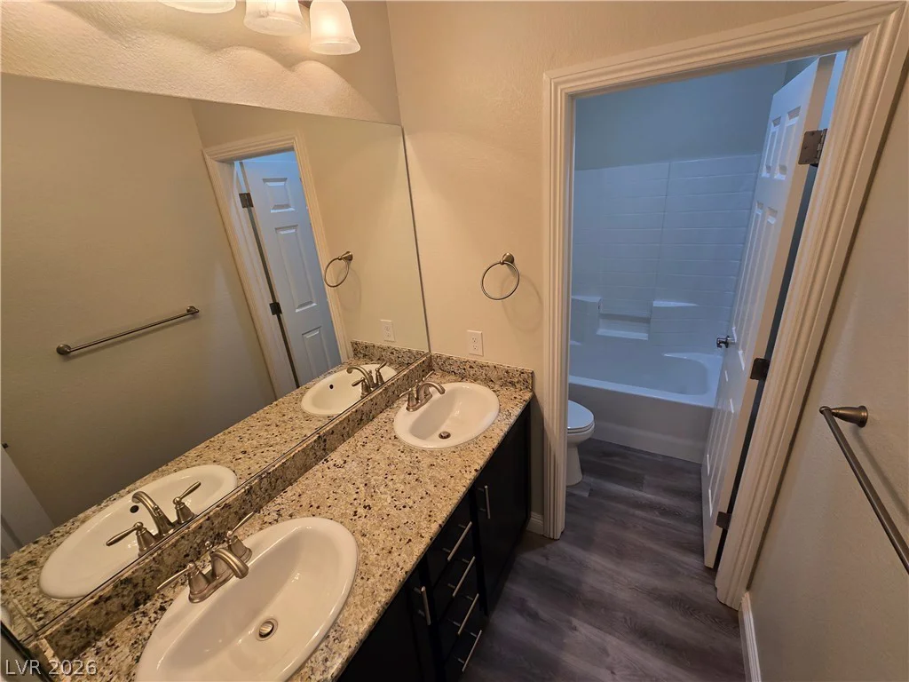 530 Hunter Flat, Las Vegas, NV 89138
