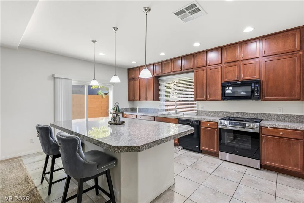 6004 Gordon Creek, Las Vegas, NV 89139