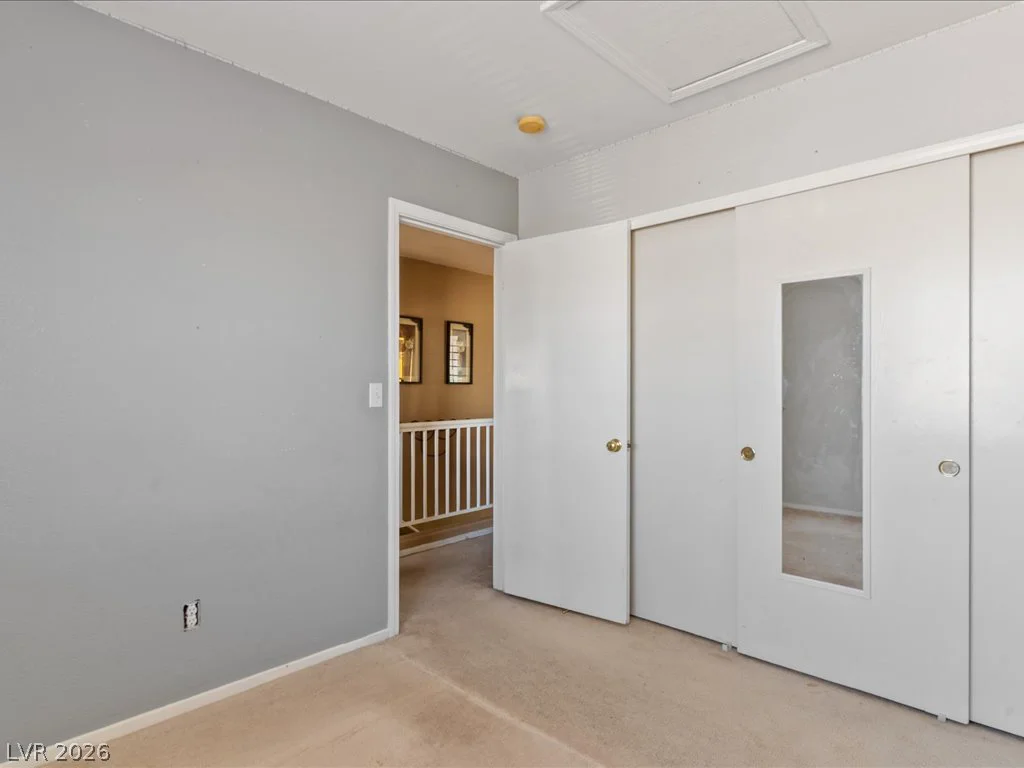 1228 Swanbrooke, Las Vegas, NV 89144