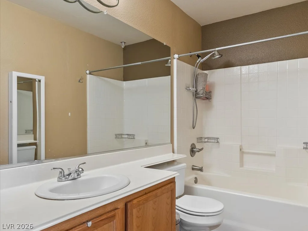 1228 Swanbrooke, Las Vegas, NV 89144