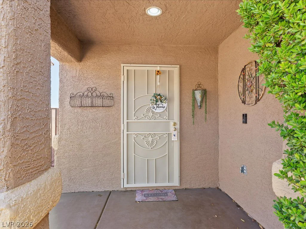 1228 Swanbrooke, Las Vegas, NV 89144