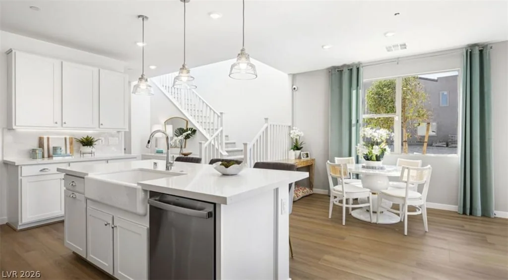1459 Song Lark, Las Vegas, NV 89138