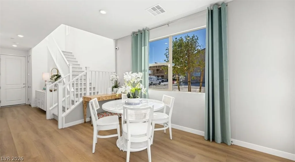 1459 Song Lark, Las Vegas, NV 89138