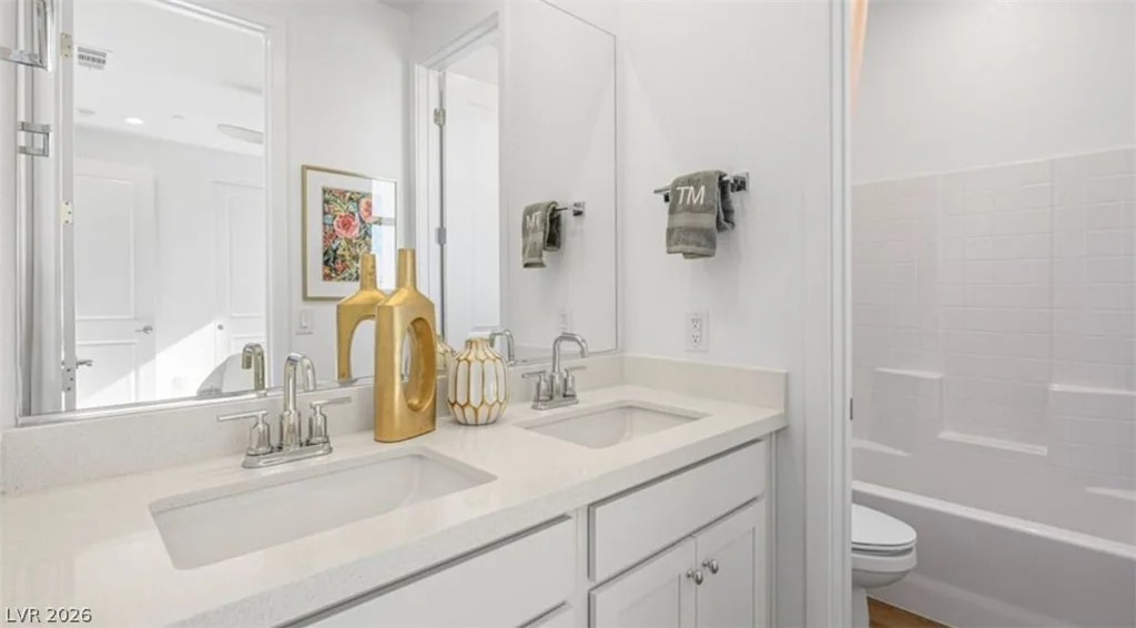 1459 Song Lark, Las Vegas, NV 89138