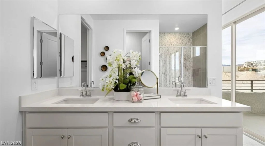 1459 Song Lark, Las Vegas, NV 89138