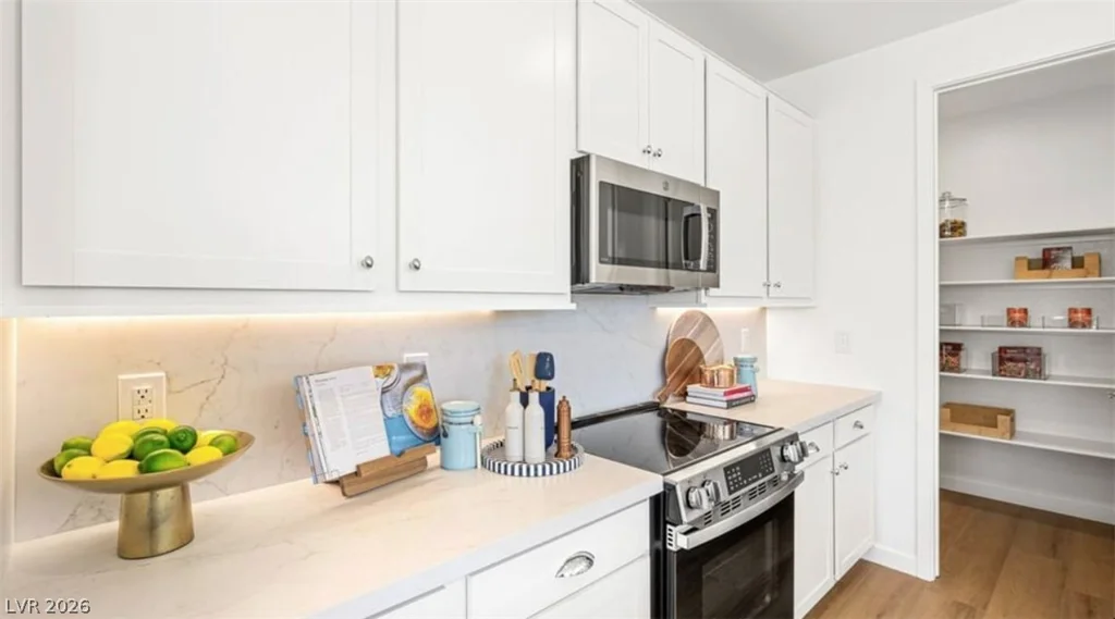 1459 Song Lark, Las Vegas, NV 89138