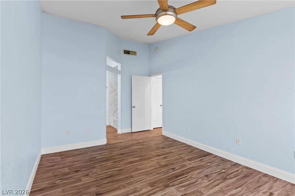 6965 Oyster Shell, Las Vegas, NV 89108