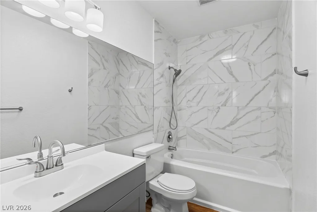 6965 Oyster Shell, Las Vegas, NV 89108
