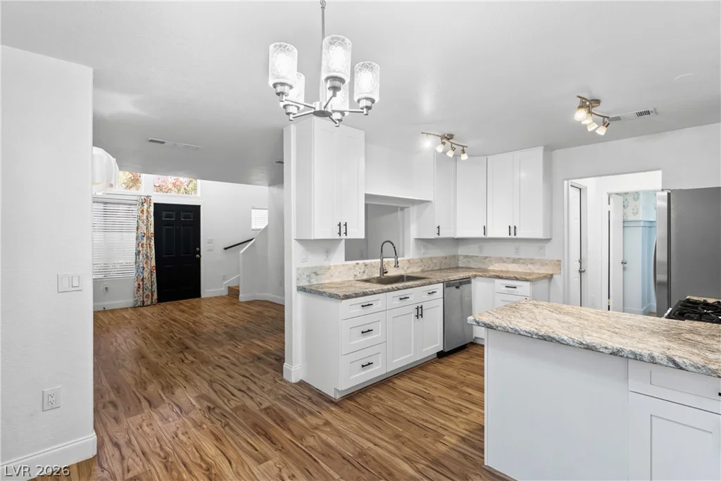 6965 Oyster Shell, Las Vegas, NV 89108