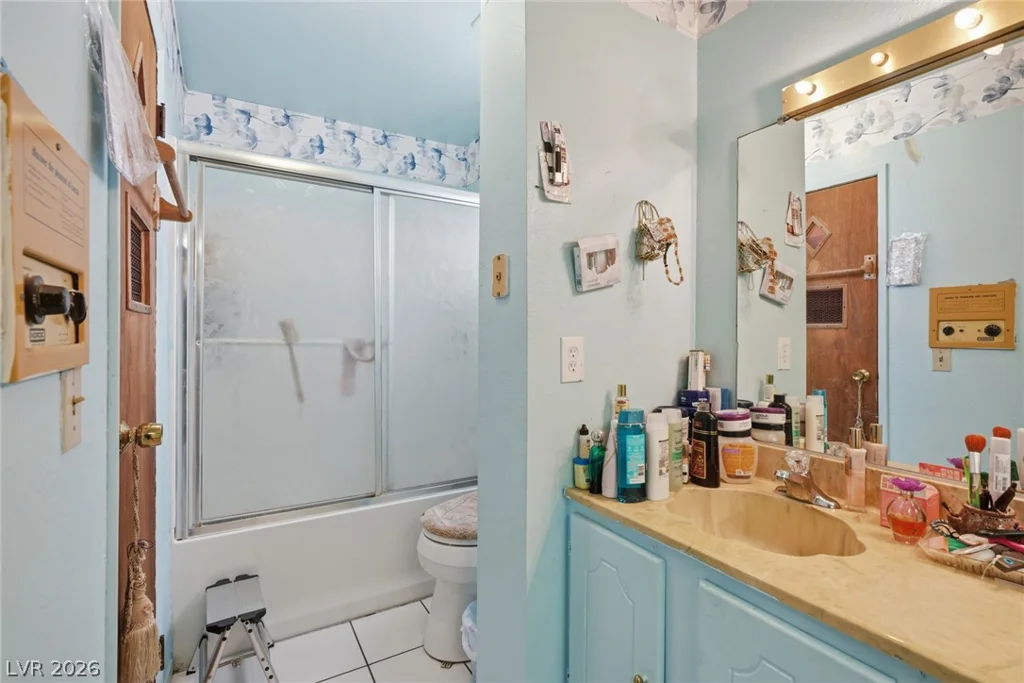 3978 Voxna, Las Vegas, NV 89119
