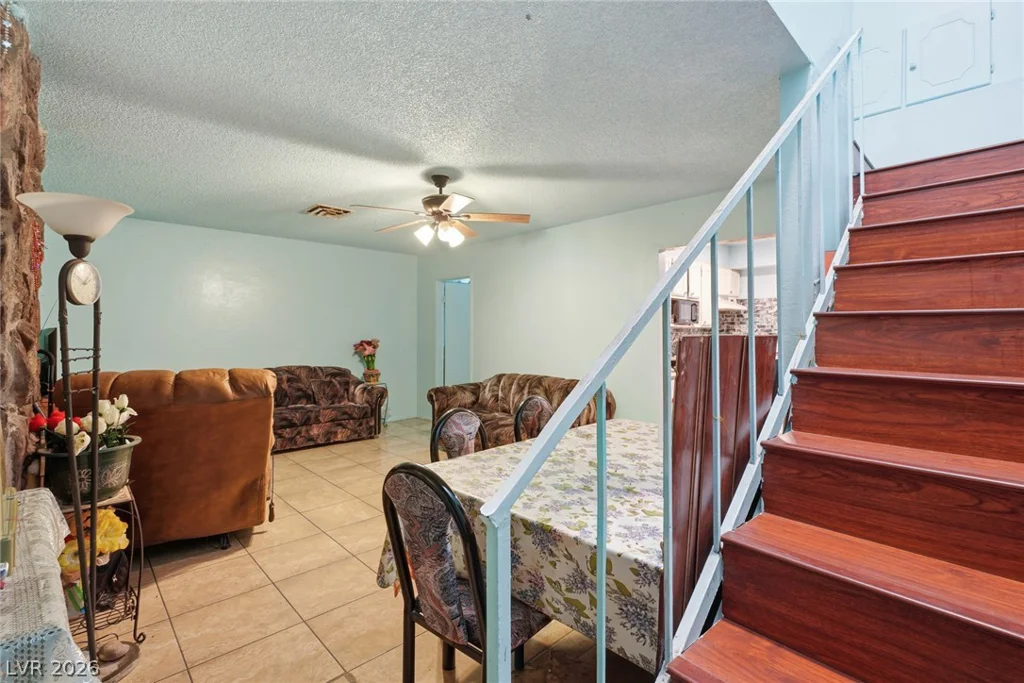 3978 Voxna, Las Vegas, NV 89119